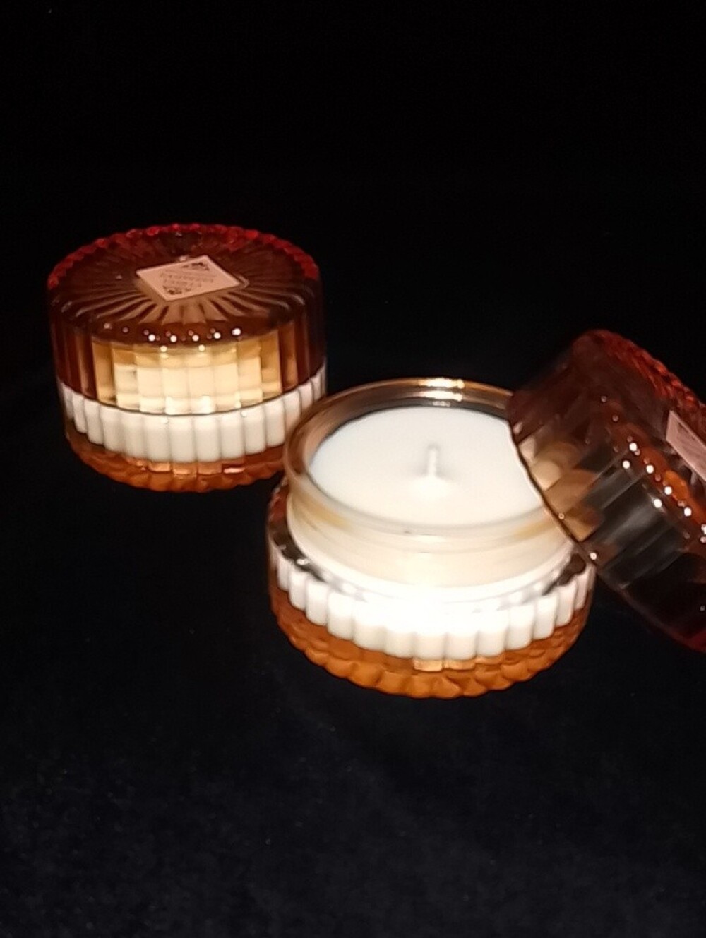 Kirkton House Raspberry Vanilla Ribbed Candle 2pk - Picture 5 of 6